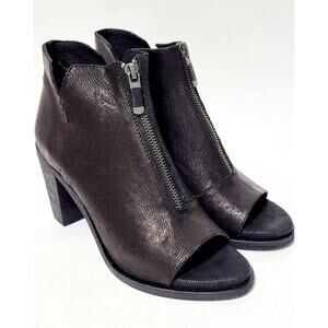 Eileen Fisher- Textured Leather Peep Toe Middle Zipper Booties- Size 11